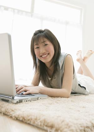 効率的な勤怠管理に役立つタイムレコーダーの選び方と活用方法